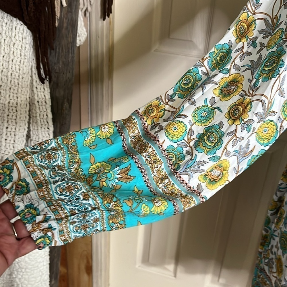 R Vivimos Boho Floral Sleeves Cottagecore Bohemian Dress (130) - Picture 3 of 9